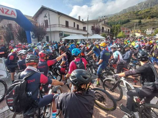 Grande successo per la 13a edizione della Cicloturistica della Castagna