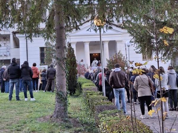 Commemorazione dei defunti nella festività di Ognissanti