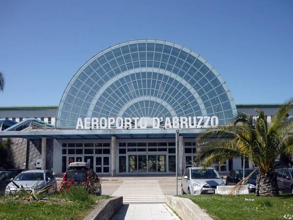 Enbital Pescara: serve un gestore esperto  per l'Aeroporto d'Abruzzo