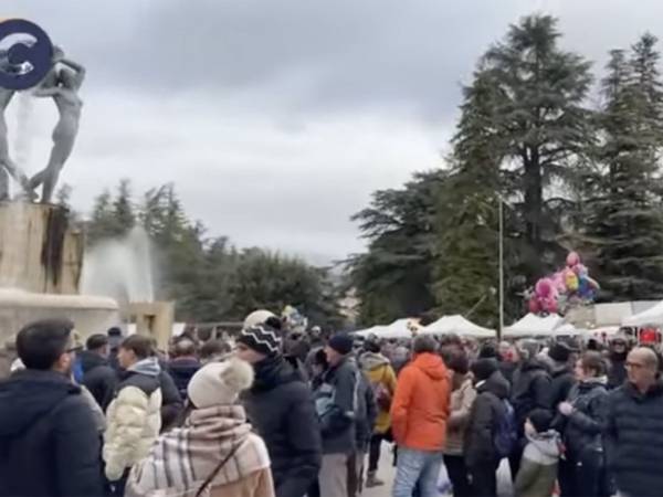 Tantissimi visitatori alla Fiera dell’Epifania a L’Aquila