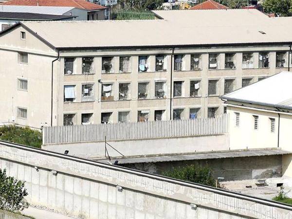 PESCARA, ANCORA IL CARCERE AL CENTRO DELLE CRONACHE: NUOVA VIOLENTA AGGRESSIONE CONTRO AGENTI DI POLIZIA