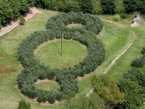 Il “Terzo Paradiso” del Maestro Pistoletto riqualiflcherà l’Aia Sant’Angelo