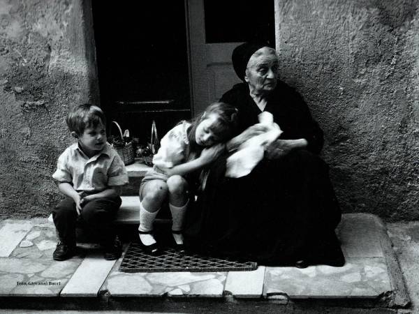 AUGURI AI NONNI!