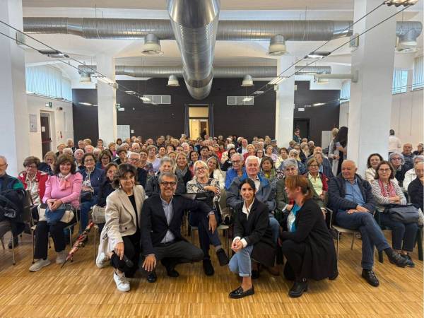 Festa dei nonni: al via a Pescara le attività nei quattro centri sociali comunali
