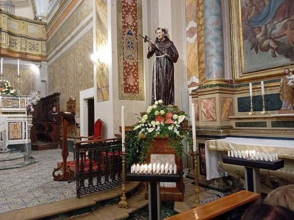 Festa di San Francesco a Scanno senza la processione aux flambeaux