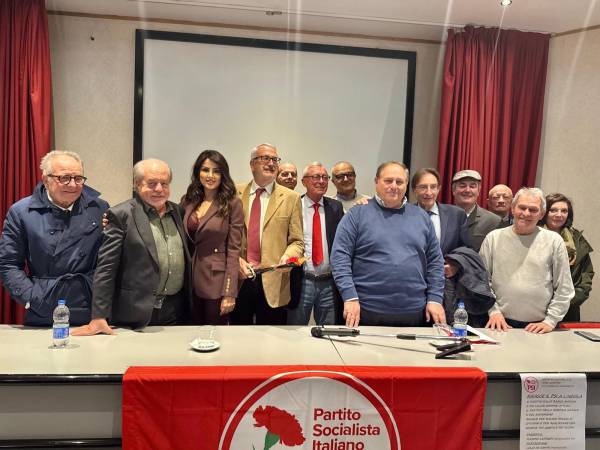 TORNA A L’AQUILA IL PARTITO SOCIALISTA ITALIANO