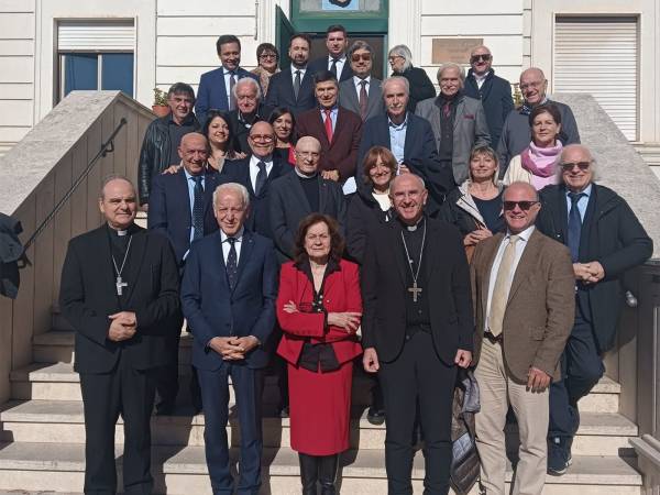 Le Diocesi di Sulmona, L'Aquila e Avezzano uniscono le forze per garantire il Prestito di Soccorso contro l'esclusione finanziaria