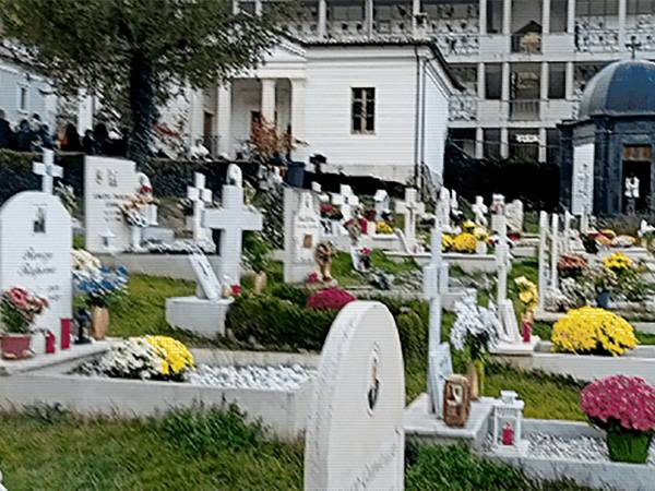 Celebrazione di Ognissanti al cimitero di Scanno