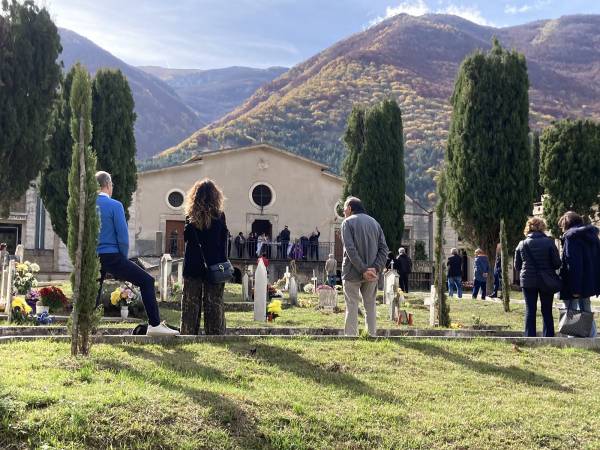 Commemorazione dei defunti a Villalago