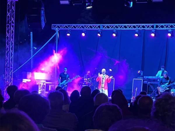 UNA COLONNA SONORA PER LA VITA: CONSEGNA ALL’OSPEDALE DI POPOLI TERME DI UN DISPOSITIVO PER IL REPARTO DI CHIRURGIA