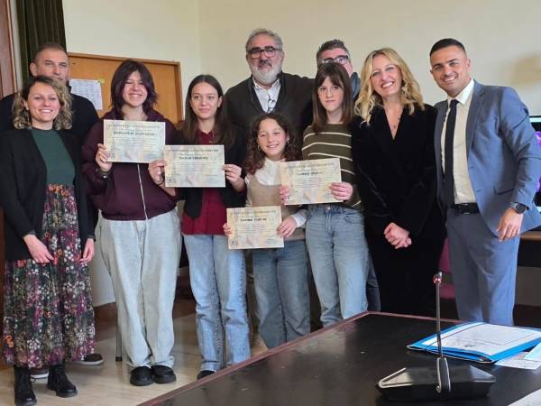 Quattro studentesse della Rossetti a Pescara firmano un documentario contro la violenza sulle donne