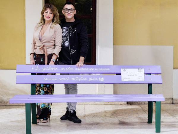 “Il Natale della Gentilezza”: a Colonnella si inaugura la Panchina della Gentilezza