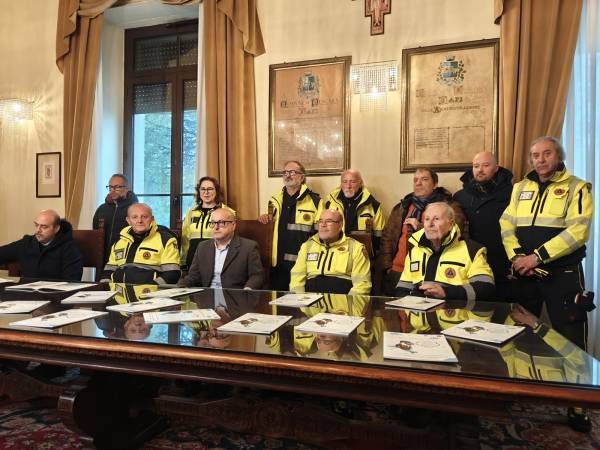La Protezione civile incontra gli studenti dei comprensivi di Pescara e Spoltore su i comportamenti adeguati durante le emergenze 