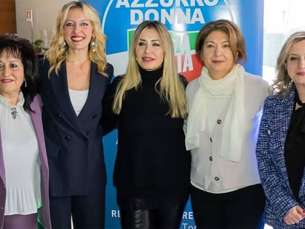 “Il cammino delle donne” incontro a Sulmona con il coordinamento provinciale “Azzurro Donna”