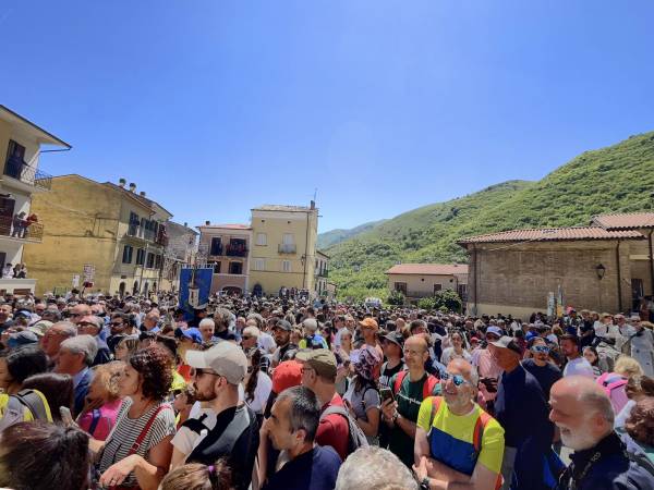 In quindicimila a Cocullo per la festa di San Domenico