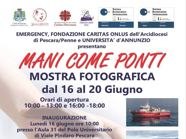Mostra fotografica “Mani come ponti” 