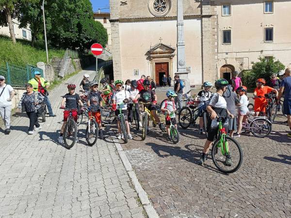SCANNO: “XV Giornata del Donatore” con la tradizionale passeggiata ecologica