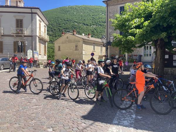 SCANNO: “XV Giornata del Donatore” con la tradizionale passeggiata ecologica