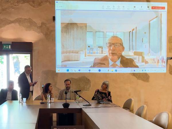 La ceramica protagonista di Art In Act 012 
