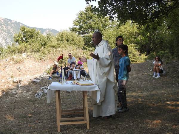 PELLEGRINAGGIO E SANTA MESSA AL MONASTERO DI SAN PIETRO DEL LAGO