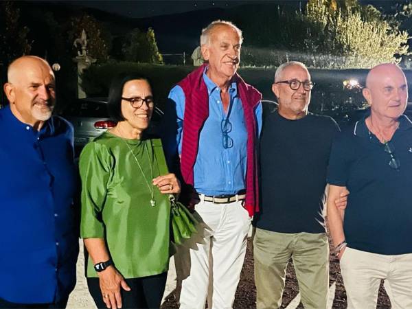 Studenti del Liceo Scientifico si ritrovano a 50 anni dagli esami di maturità 