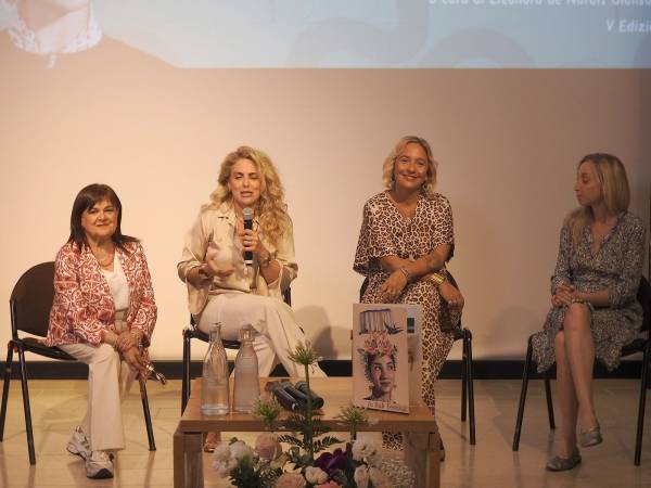 Con il libro “Se mi guardo da dentro” di Ilenia Zedda è iniziato ieri a Scanno “Ju Buk Festival”