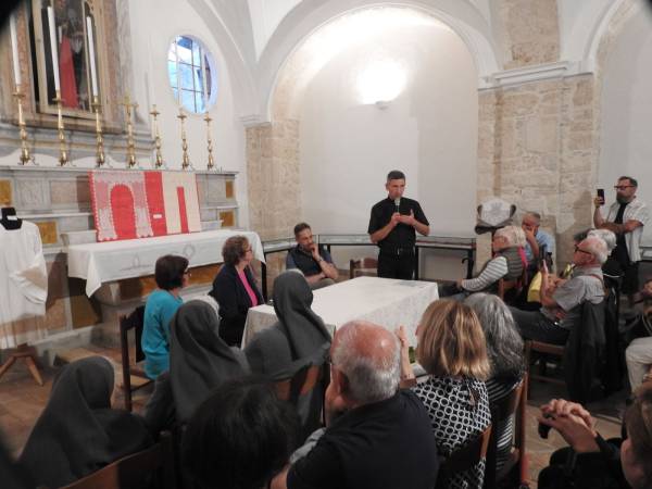 Inaugurazione a Scanno della mostra sul merletto a tombolo nell’arte sacra