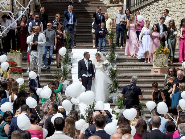 AUGURI AI NOVELLI SPOSI FULVIO ED ELISABETTA