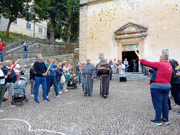 IL BUSTO RELIQUIARO DI SAN FRANCESCO È TORNATO DA SCANNO AD ASSISI