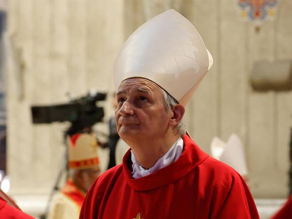 IL CARDINALE ZUPPI SCRIVE AI CARDINALI E AI VESCOVI ITALIANI: UN APPELLO ALLA PREGHIERA PER LA PACE