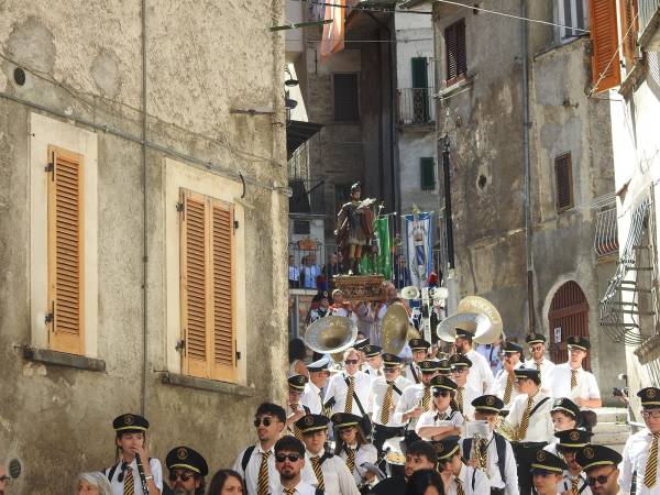 Concluse le celebrazioni religiose per il Santo Patrono di Scanno con la partecipazione di don Giacomo che lascerà la diocesi per entrare nella comunità francescana
