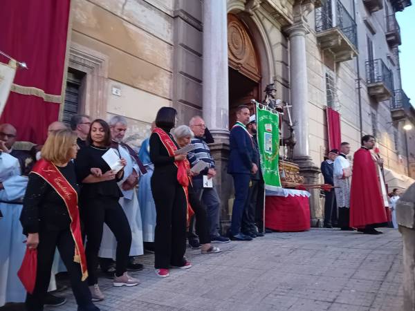 Concluse le celebrazioni religiose per il Santo Patrono di Scanno con la partecipazione di don Giacomo che lascerà la diocesi per entrare nella comunità francescana