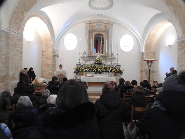 Si è svolta ieri a Scanno la tradizionale offerta delle “Sagne con la ricotta”