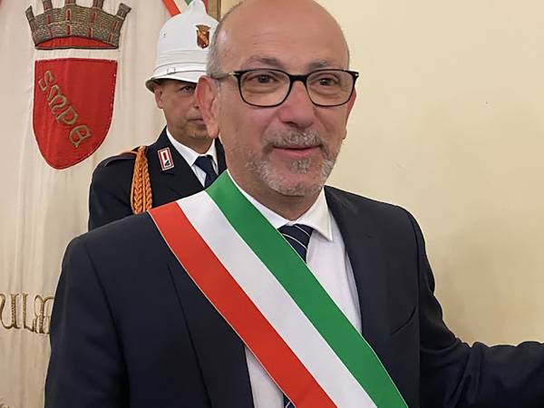  L’ELETTO NON RISPONDE A NESSUNO