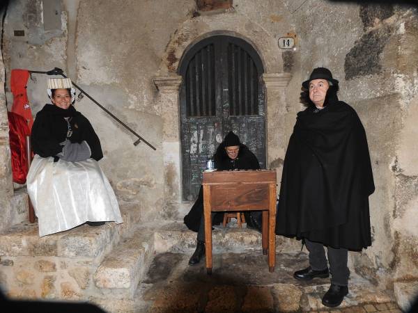 A SCANNO IERI SERA È ANDATO IN SCENA ALL'APERTO IL “PRESEPE NEL PRESEPE”