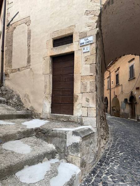 Porta Ruggeri, la Speziarìa e l’Arco Sant’Orsola