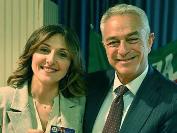 Marianna Scoccia, sindaca di Prezza, ha ufficializzato il suo passaggio a Forza Italia