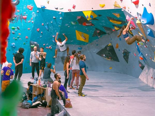 ARRAMPICATA: FESTA E TUTTO ESAURITO A BLOCKLAND L’AQUILA