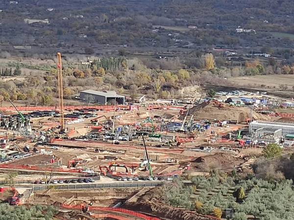 CON GLI STUPRATORI DEL TERRITORIO NON SI TRATTA