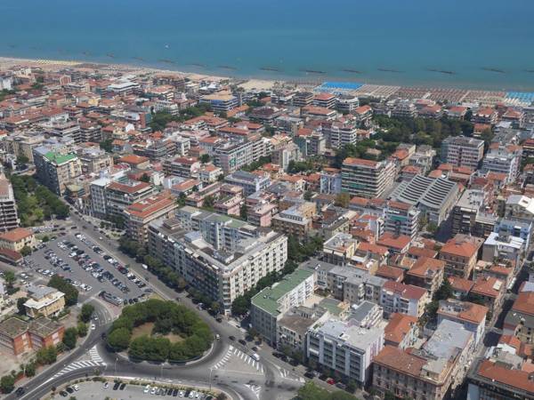 Replica di Eugenio Seccia alle polemiche di oggi sull'Ente Manifestazioni Pescaresi