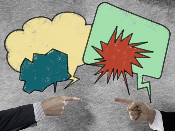 POSTE ITALIANE: “PERCHÉ CI ARRABBIAMO SUI SOCIAL?”