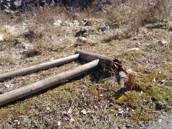 A proposito dell’arredo urbano ed extraurbano del territorio di Villalago