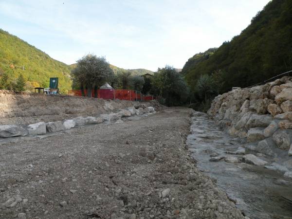 IL FIUME TASSO HA CAMBIATO CORSA NEL SUO ALVEO