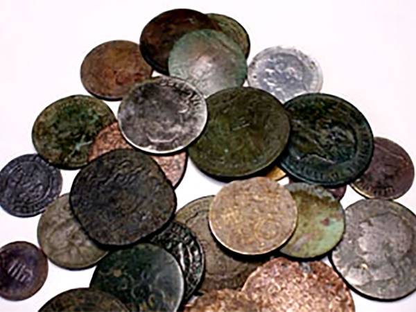 SEQUESTRO A SCANNO DI UNA MONETA ANTICA RUBATA