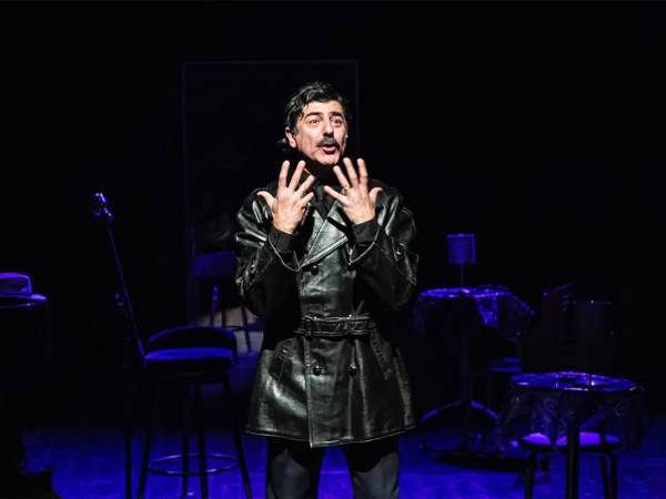 Il mito di Fred Buscaglione rivive allo Zambra di Ortona: un viaggio tra musica e nostalgia