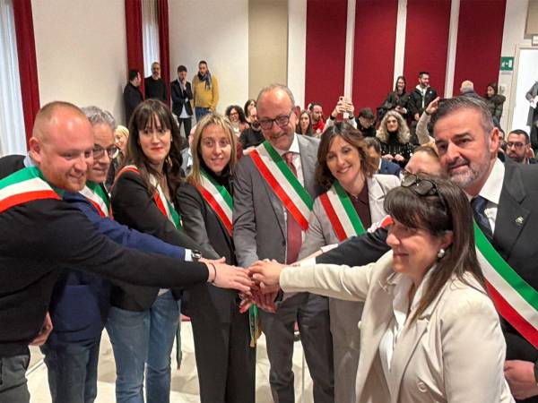 UN SOLO BRAND PER LA VALLE PELIGNA<br>SCOCCIA LANCIA LA SFIDA, SULMONA CAPOFILA