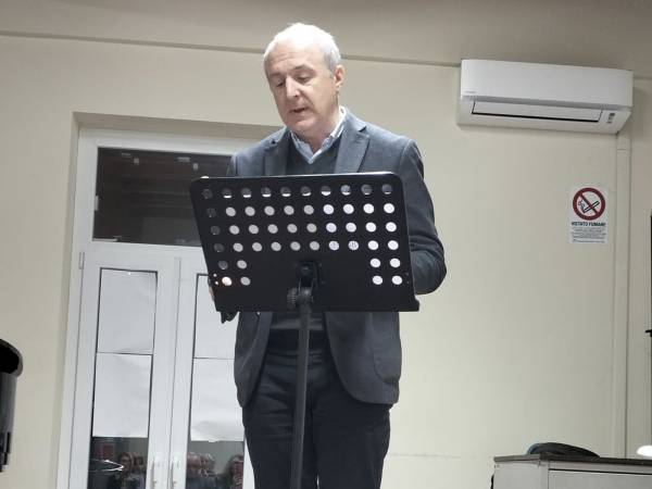 “Pronto, Avvoca!” di Antonio Mezzanotte