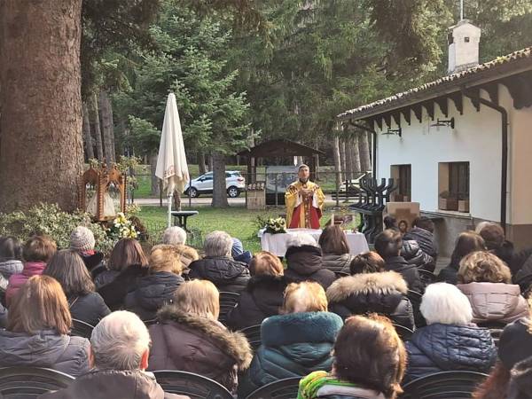Celebrata  a Scanno ai prati dello Chalet del Lago la santa messa dell’Annunciazione