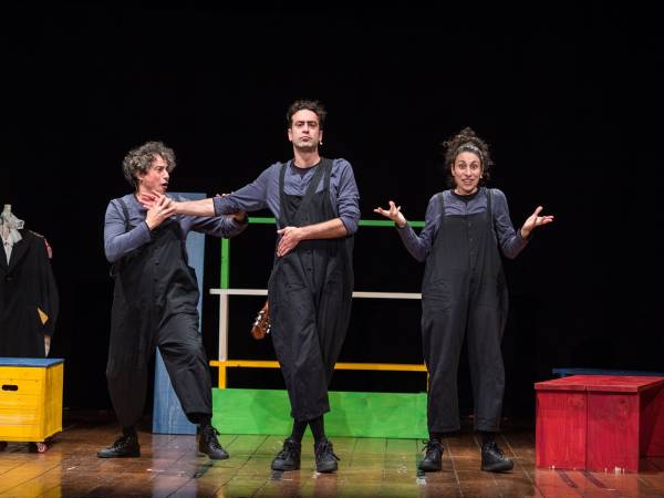 “Favole Al Telefono”: ultimo spettacolo della rassegna per ragazzi al Teatro Cordova di Pescara