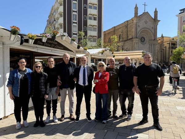 A Pescara torna la “Fiera di Primavera”: tradizione, colori e artigianato fino al 3 maggio